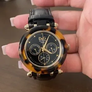 D&G leather strap watch/med size face D&G Grey Chronograph on Black Leather Strap - MORRIS BYWATER LTD main image 4